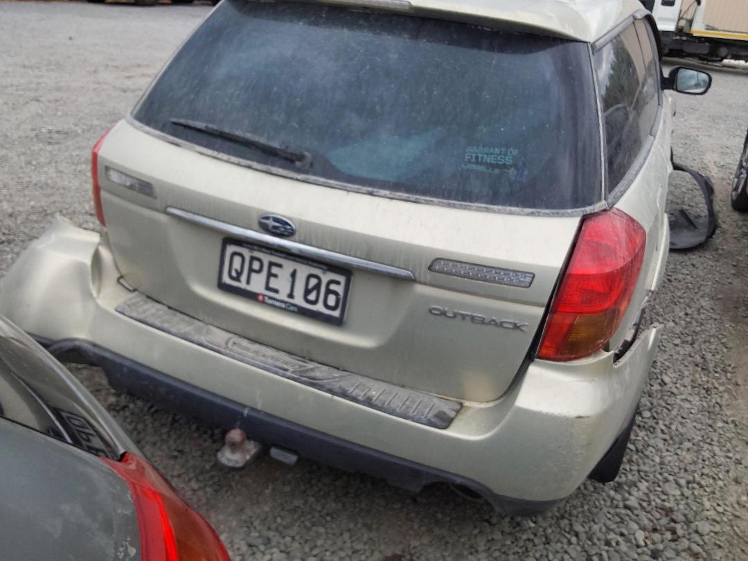 Photo '5' of Subaru Outback Photo '5' of Subaru Outback