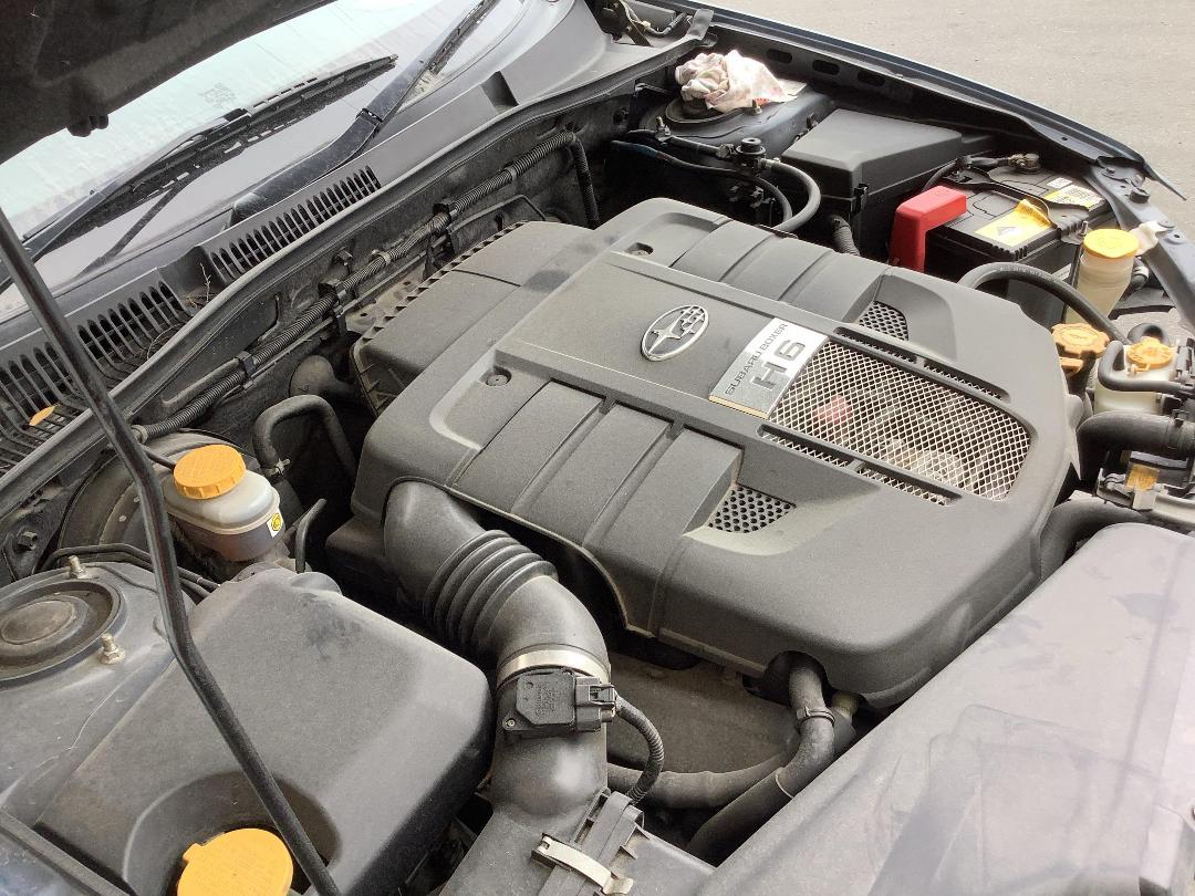 Photo '12' of Subaru Outback