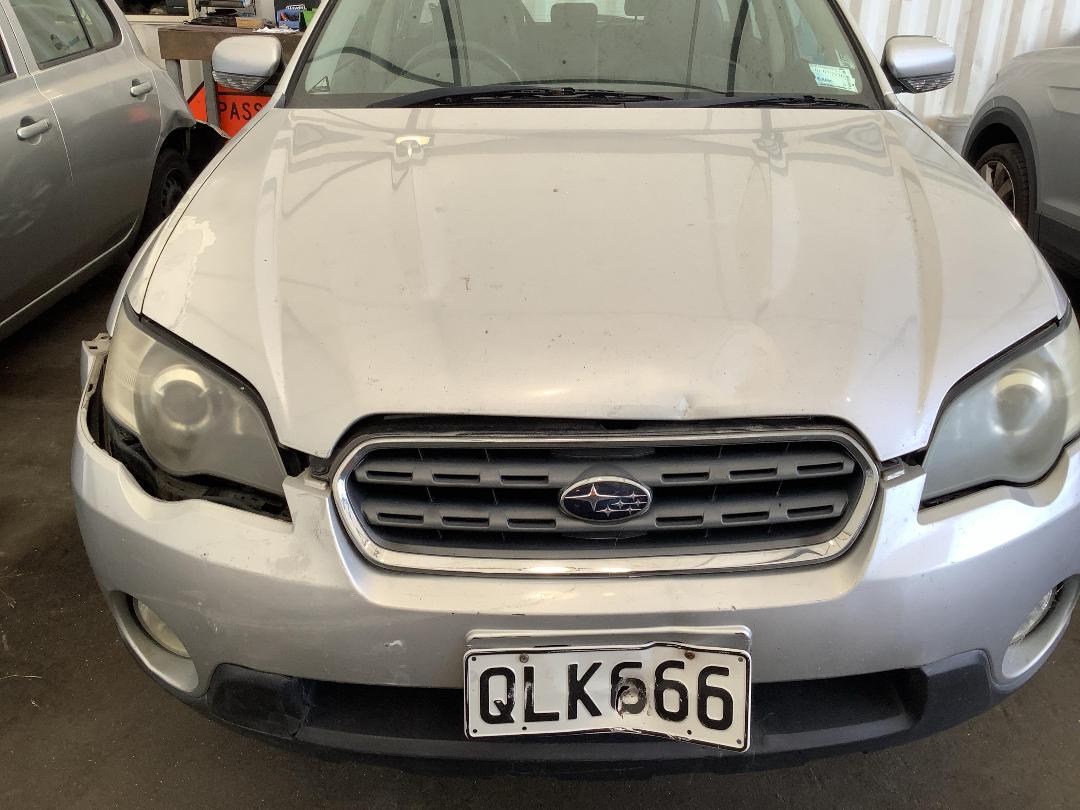 Photo '2' of Subaru Outback R LTD