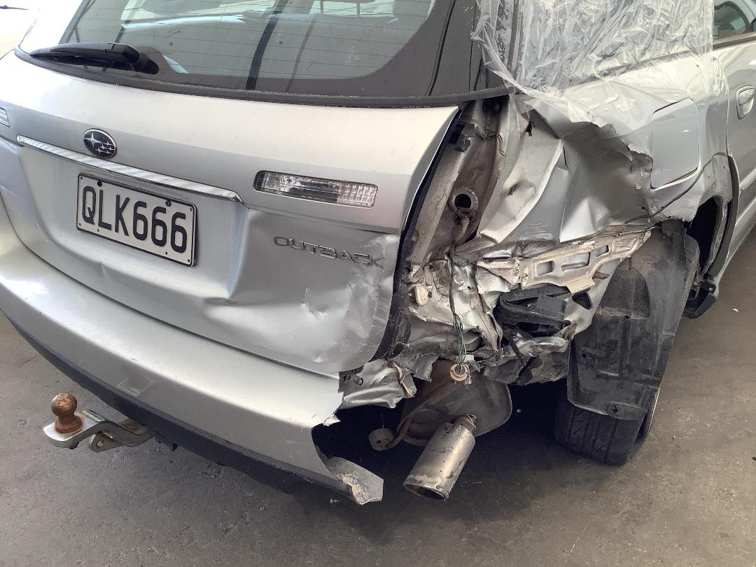 Photo '7' of Subaru Outback R LTD