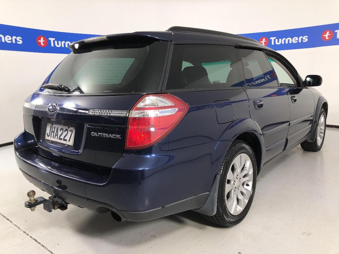 Photo '7' of Subaru Outback