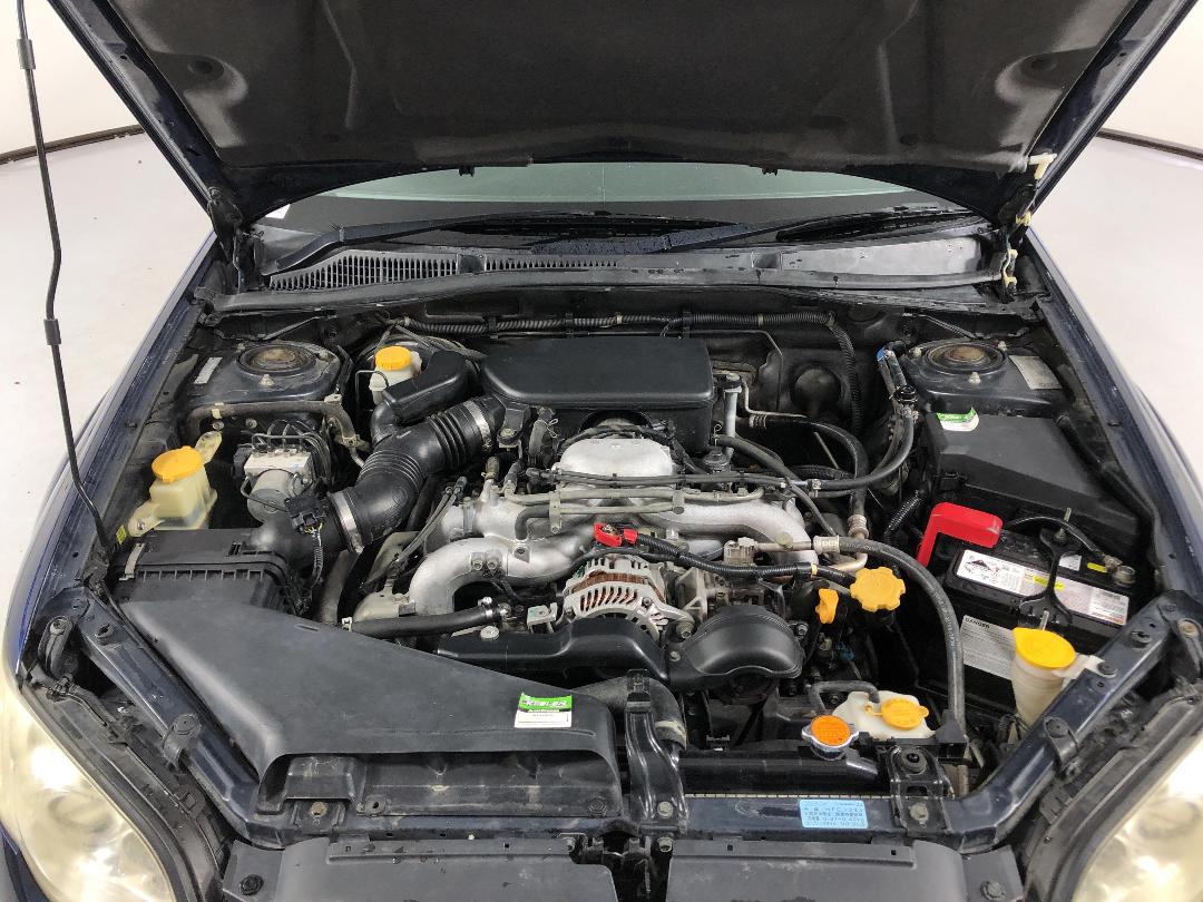 Photo '13' of Subaru Outback