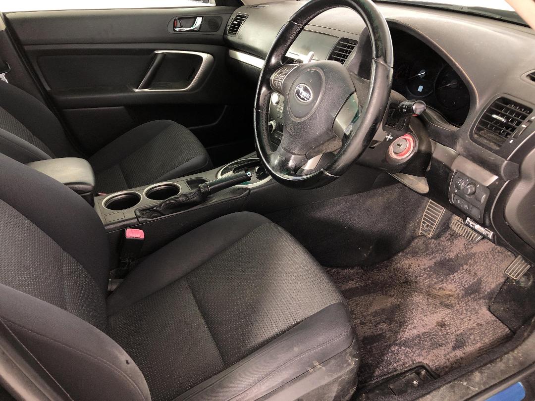 Photo '16' of Subaru Outback