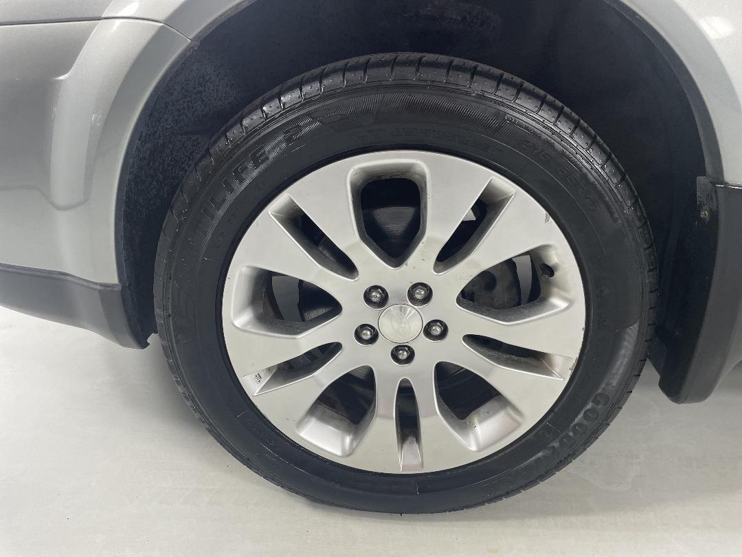 Photo '10' of Subaru Outback Photo '10' of Subaru Outback