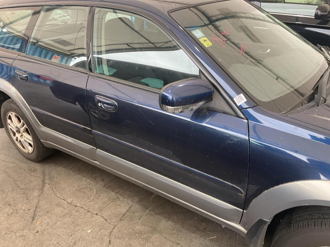 Photo '3' of Subaru Outback I