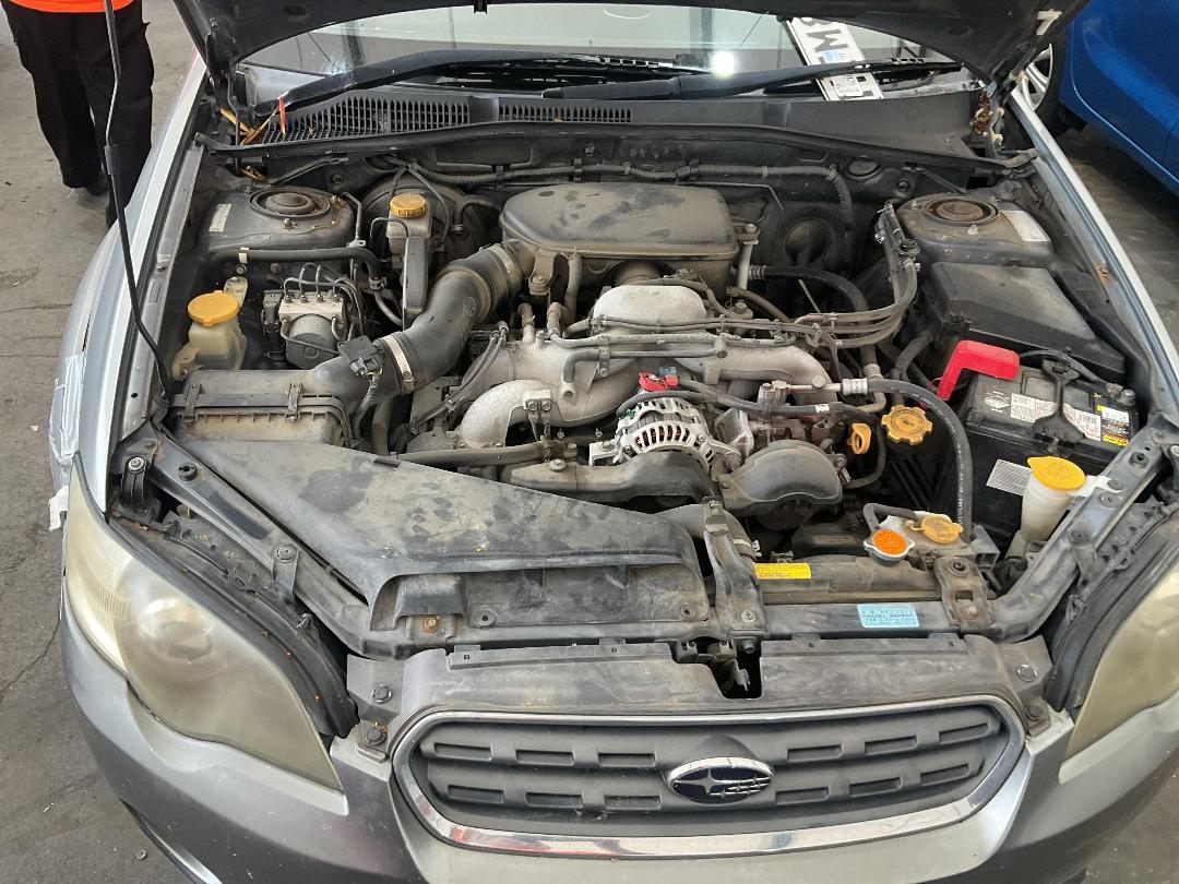 Photo '16' of Subaru Outback