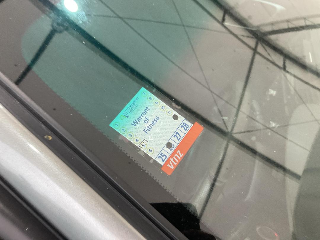 Photo '24' of Subaru Outback