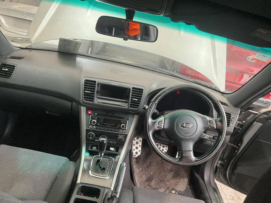 Photo '22' of Subaru Outback