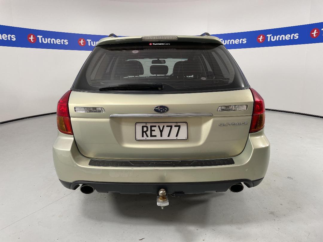 Photo '6' of Subaru Outback