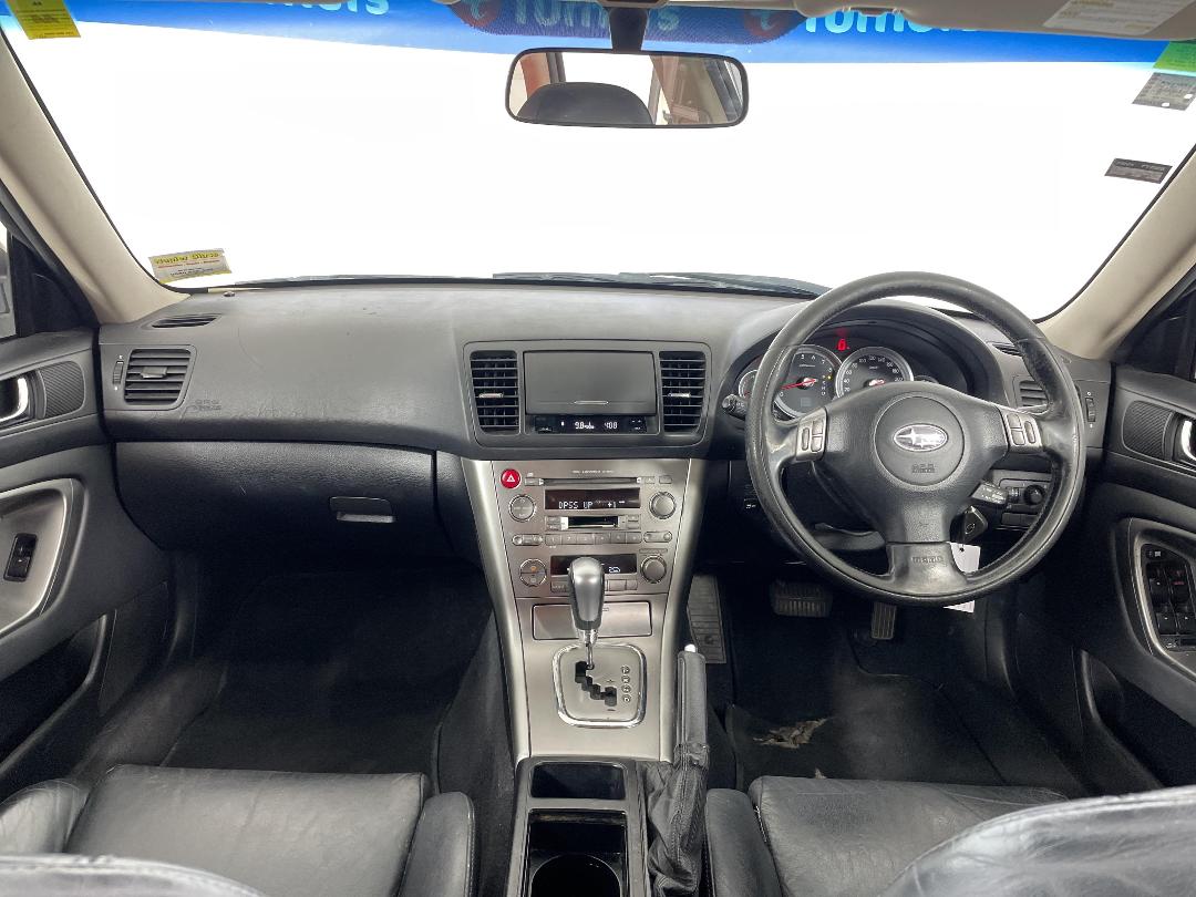 Photo '17' of Subaru Outback