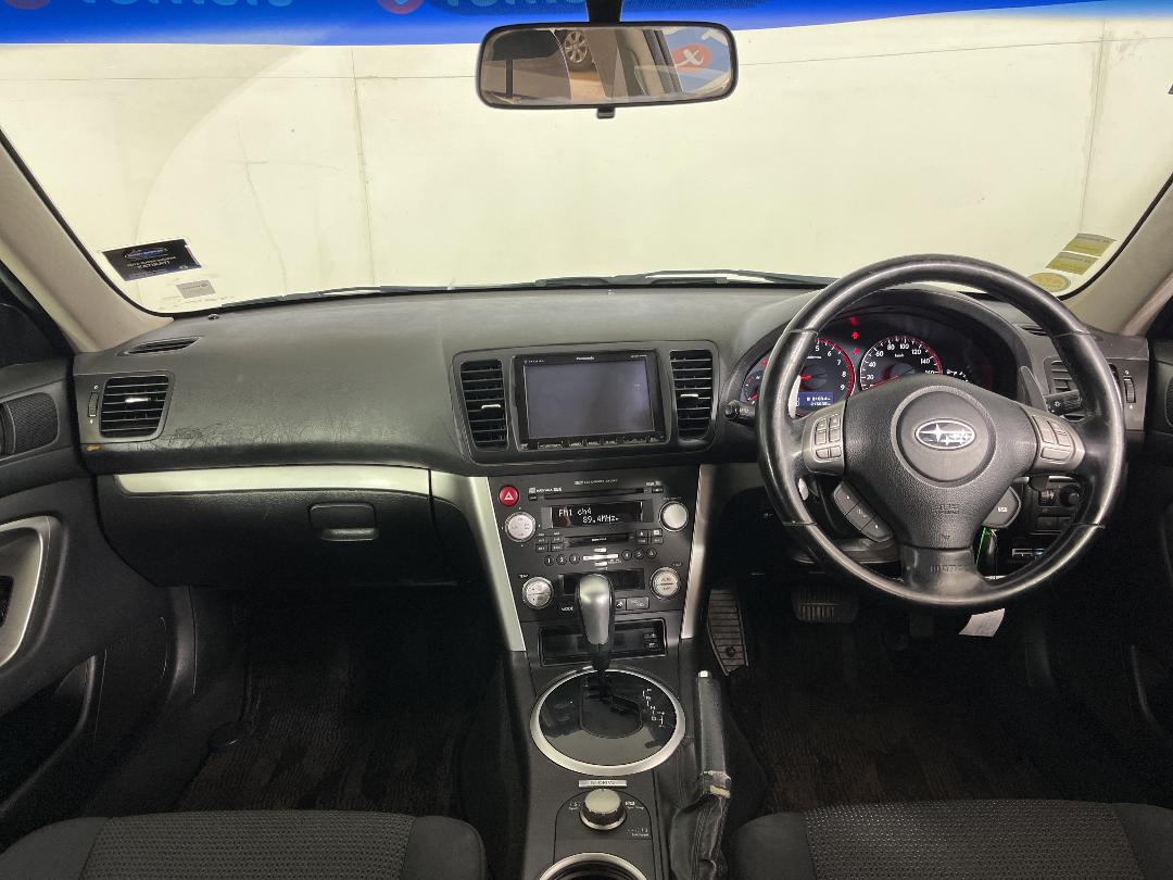 Photo '17' of Subaru Outback