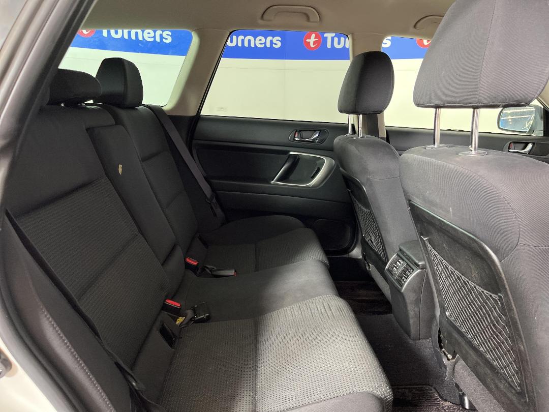 Photo '20' of Subaru Outback