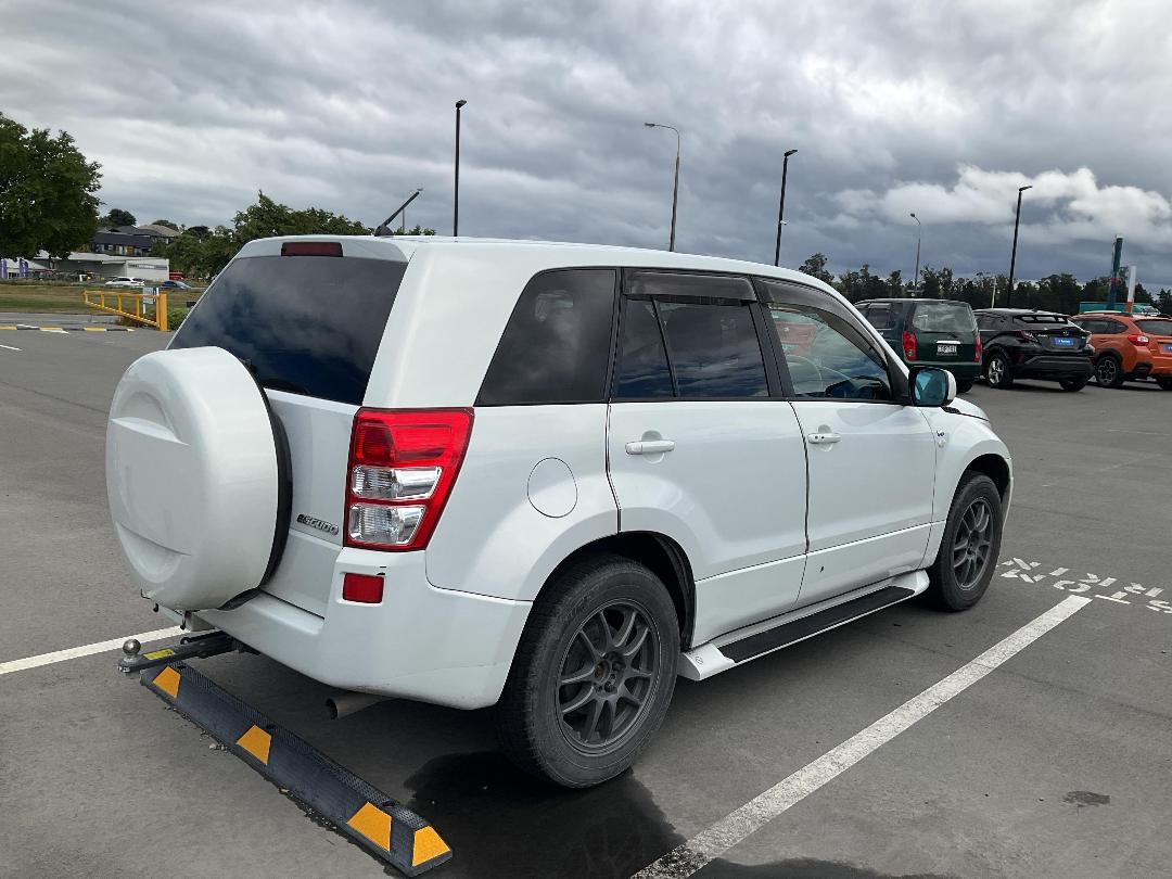 Photo '8' of Suzuki Escudo