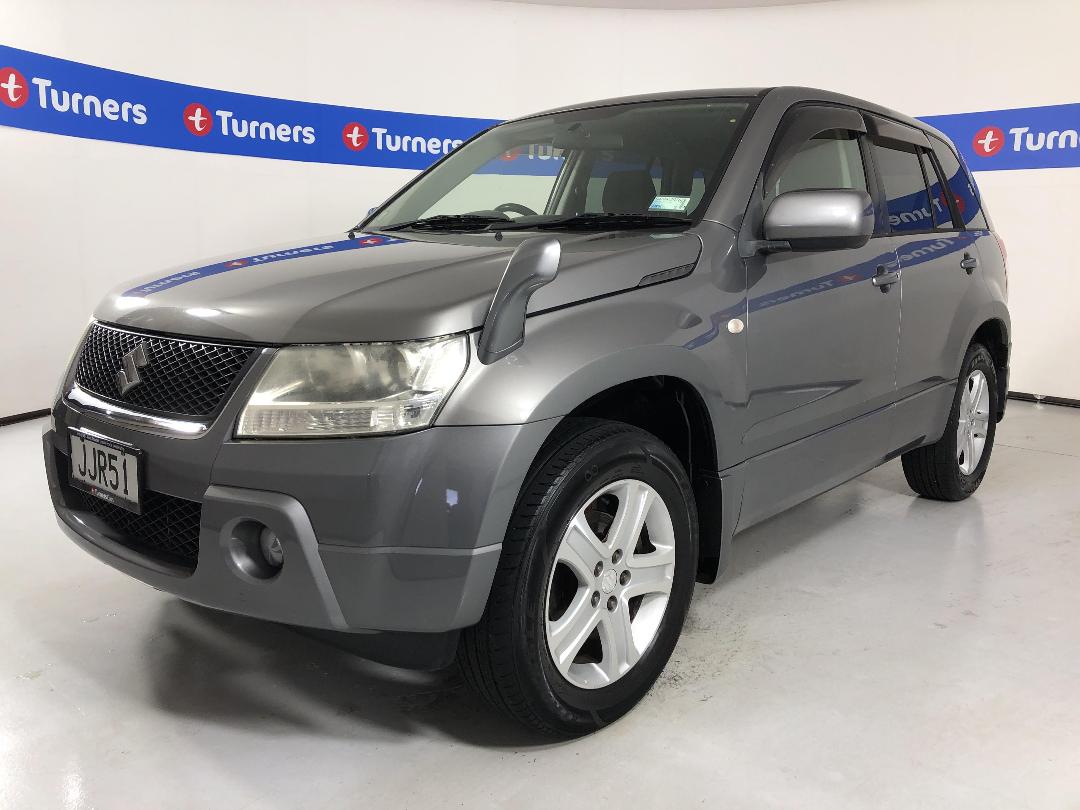 Photo '4' of Suzuki Escudo Photo '4' of Suzuki Escudo