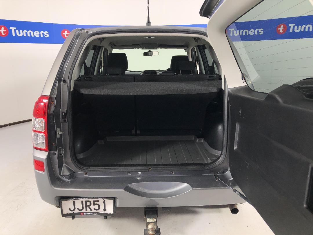 Photo '14' of Suzuki Escudo Photo '14' of Suzuki Escudo