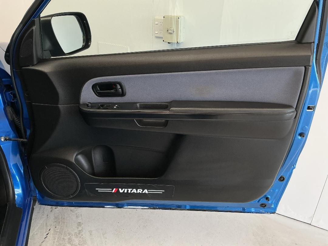 Photo '15' of Suzuki Grand Vitara