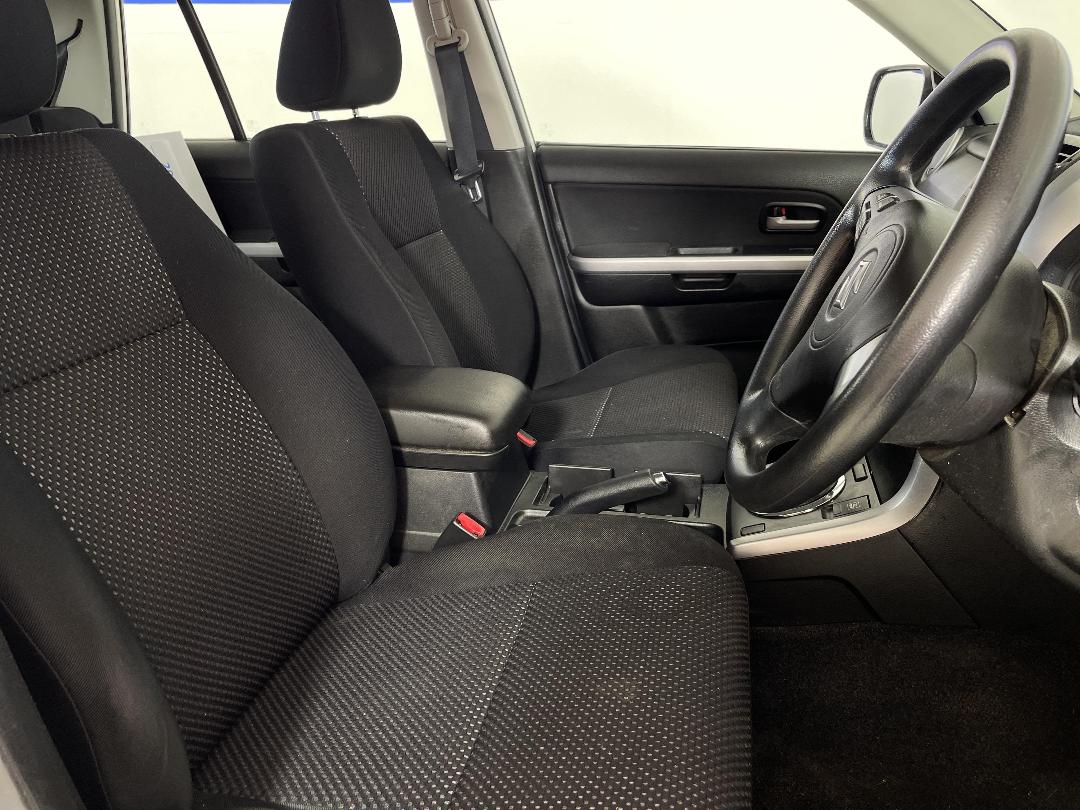 Photo '16' of Suzuki Grand Vitara
