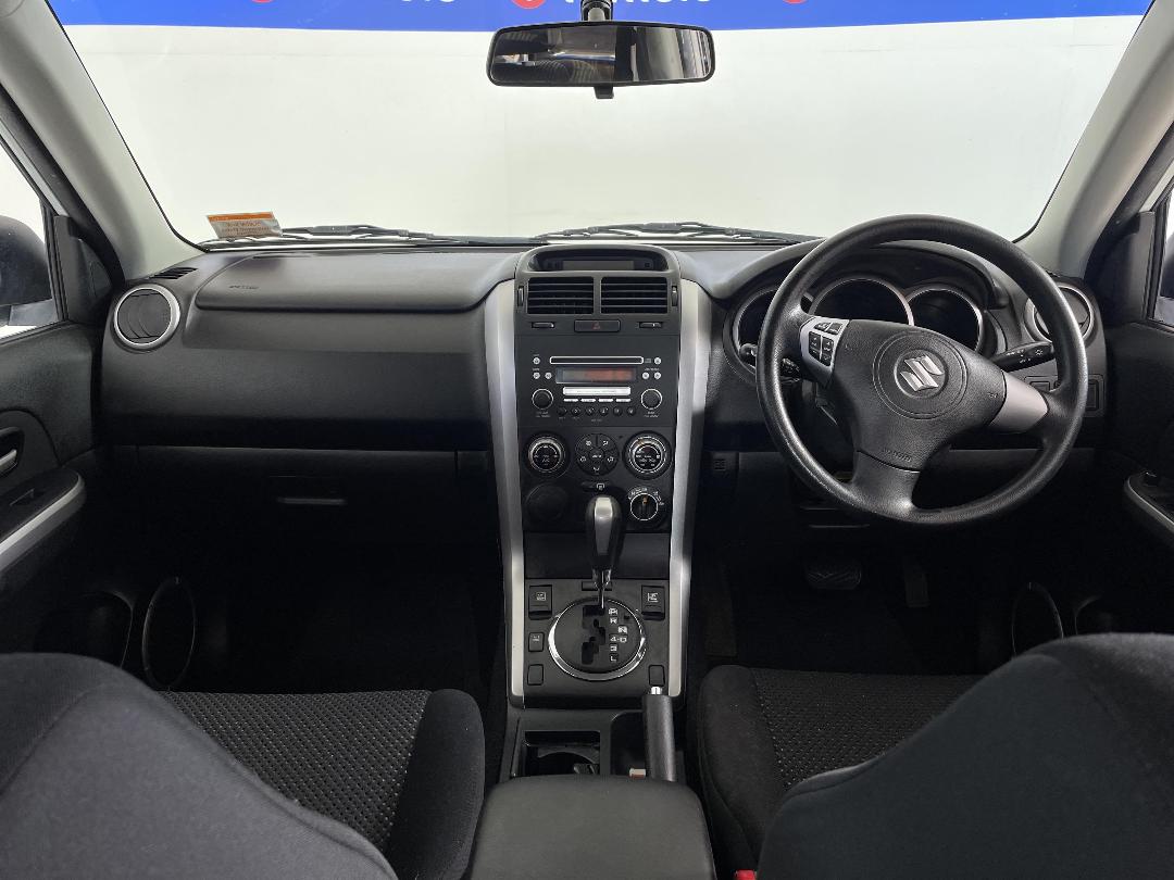 Photo '17' of Suzuki Grand Vitara