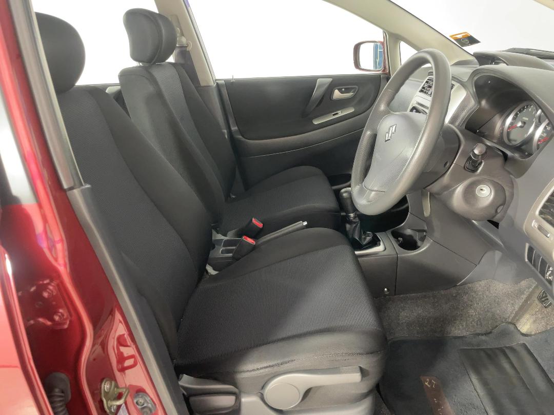 Photo '16' of Suzuki Liana