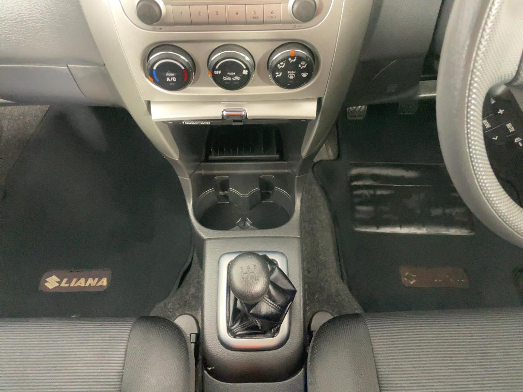 Photo '18' of Suzuki Liana