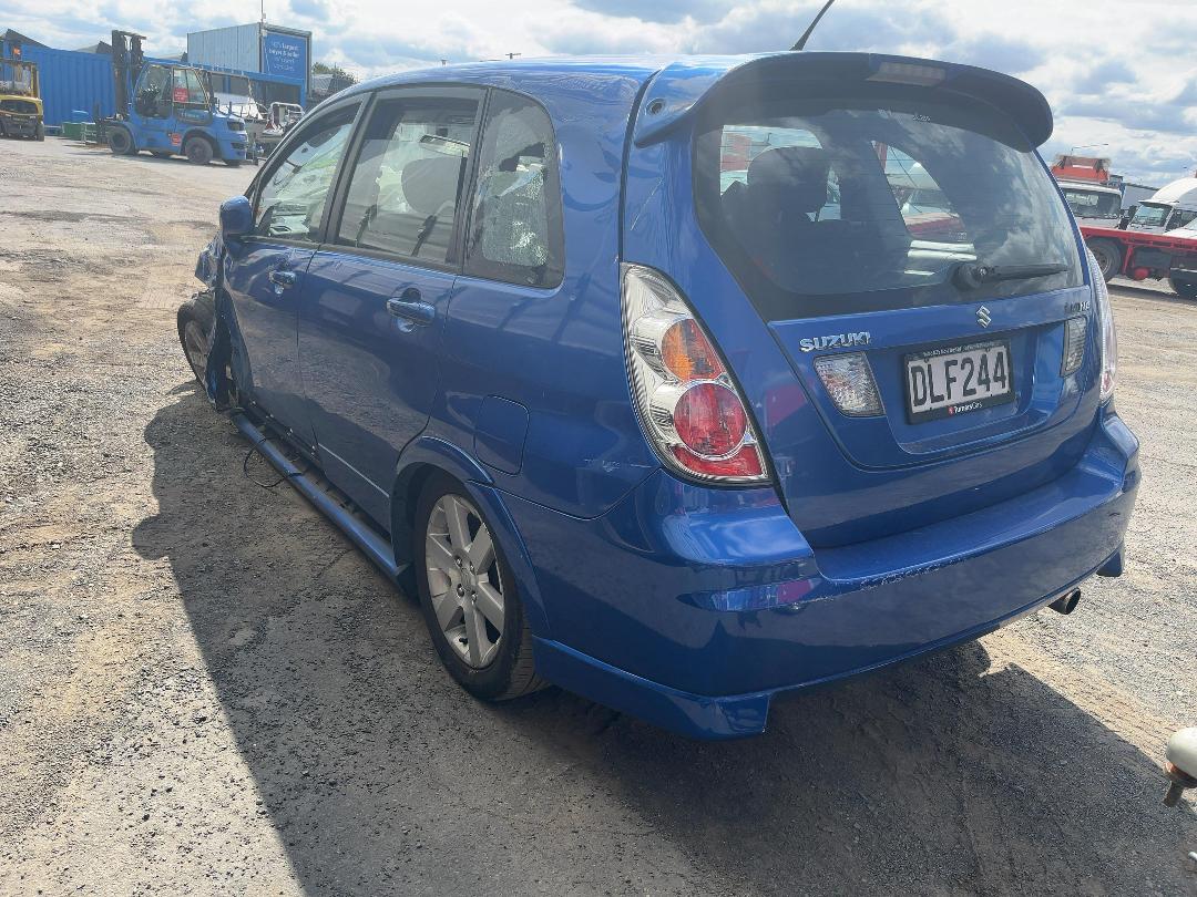 Photo '4' of Suzuki Liana Glxha2 Photo '4' of Suzuki Liana Glxha2