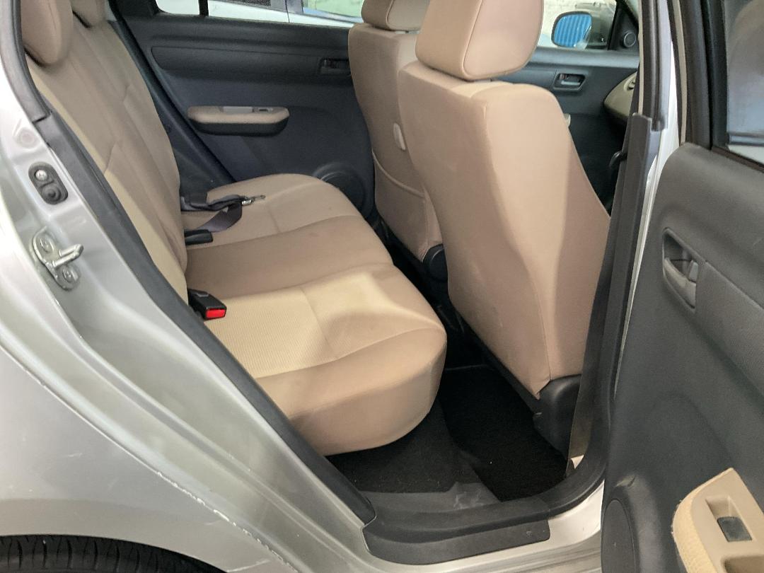 Photo '18' of Suzuki Swift