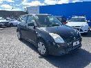 Thumbnail '1' of Suzuki Swift