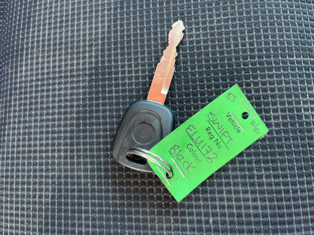 Photo '19' of Suzuki Swift