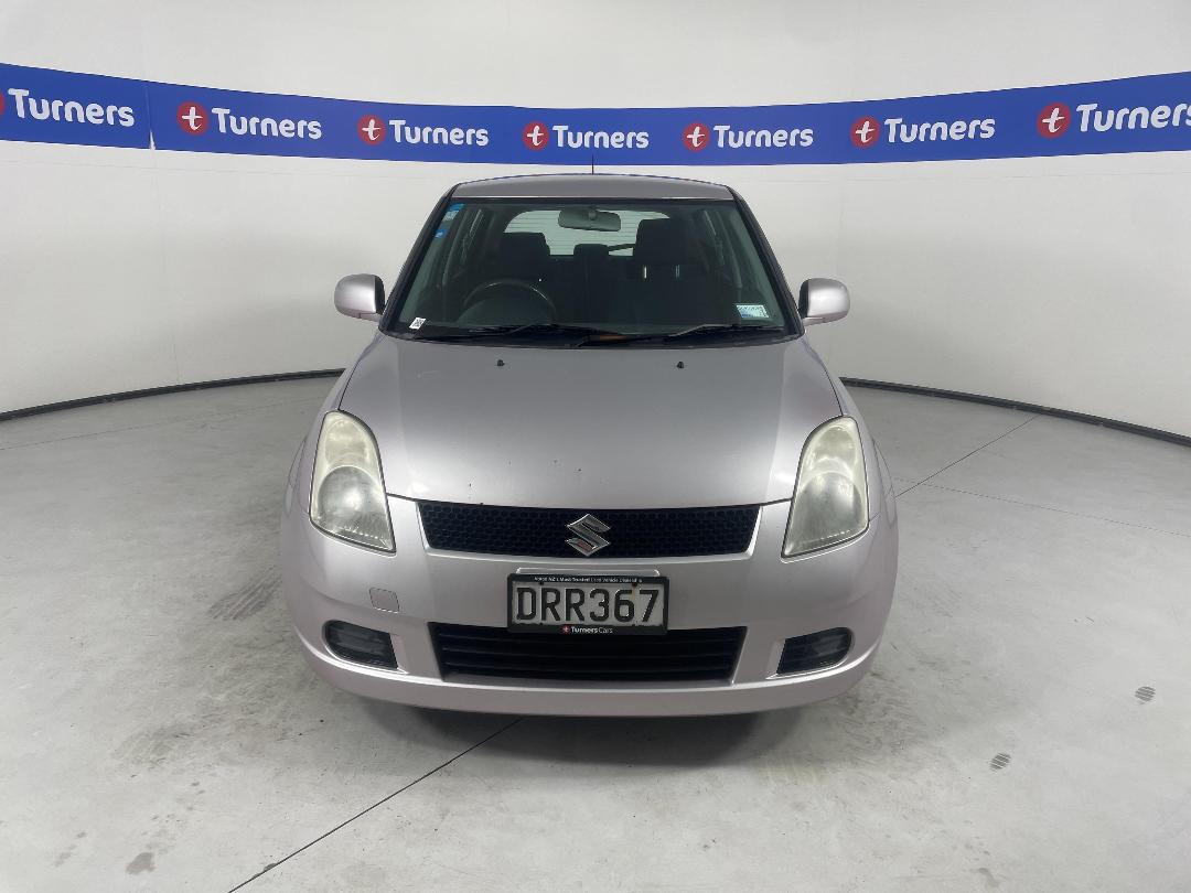 Photo '2' of Suzuki Swift