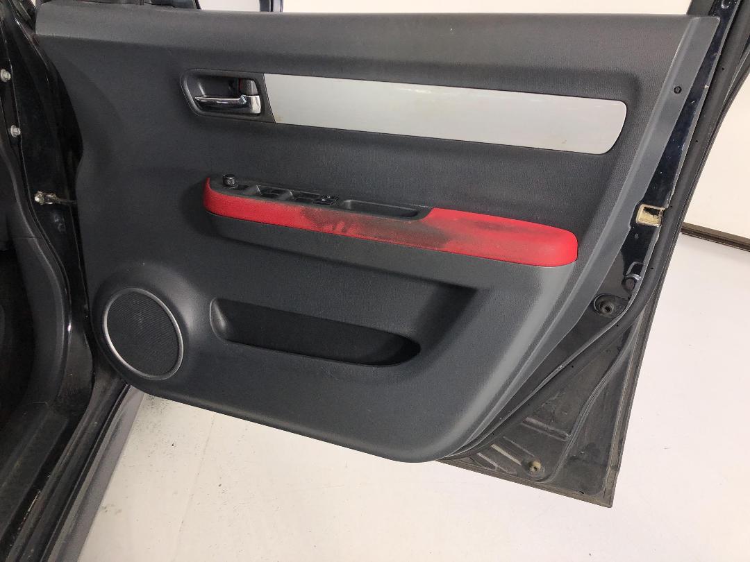 Photo '15' of Suzuki Swift