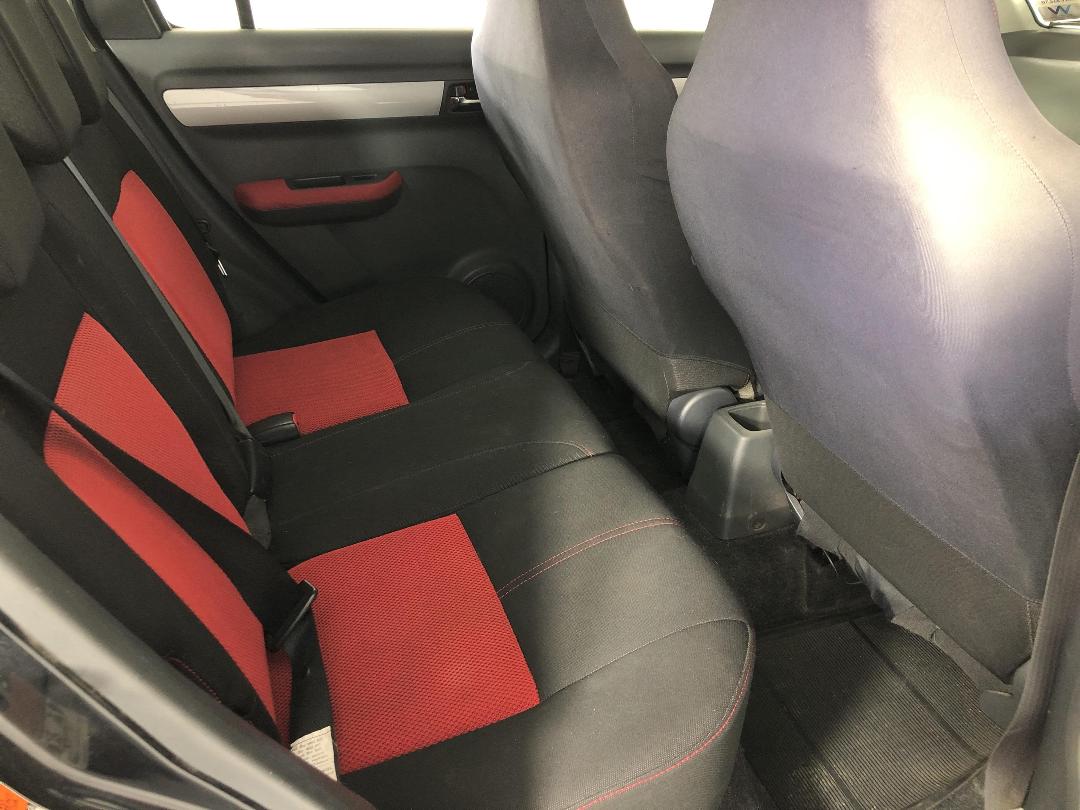 Photo '20' of Suzuki Swift