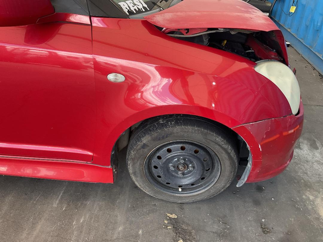 Photo '20' of Suzuki Swift