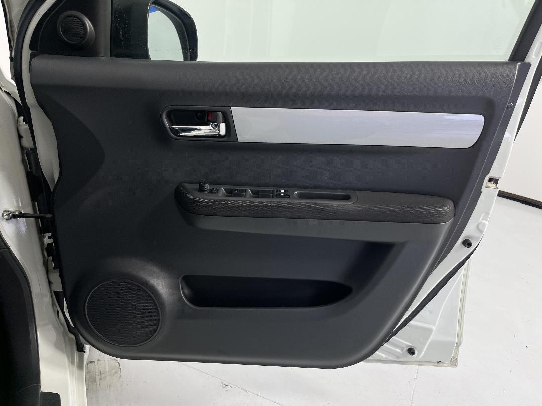 Photo '15' of Suzuki Swift Photo '15' of Suzuki Swift