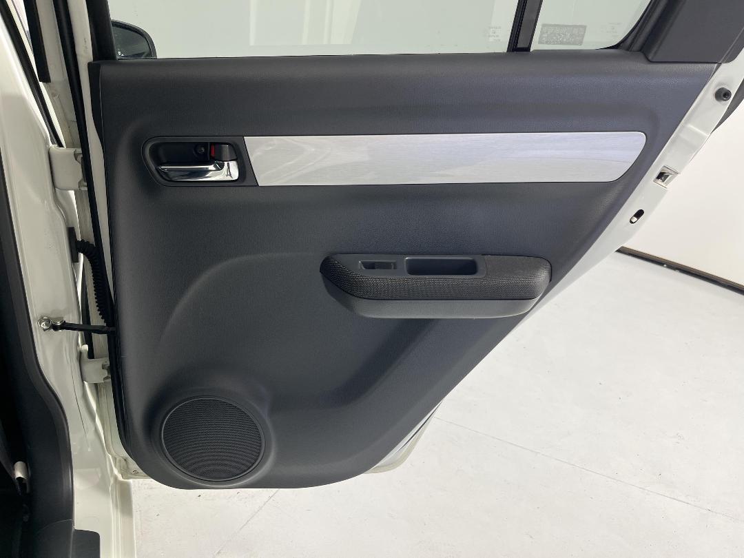 Photo '19' of Suzuki Swift Photo '19' of Suzuki Swift