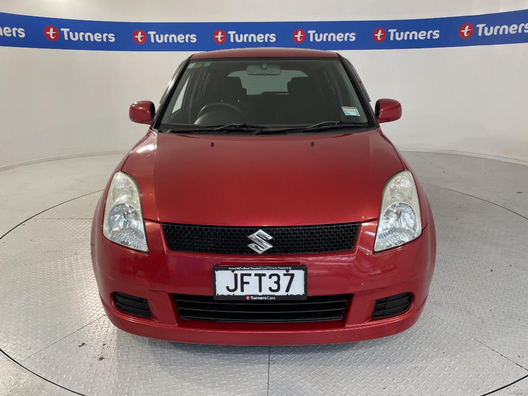 Photo '2' of Suzuki Swift