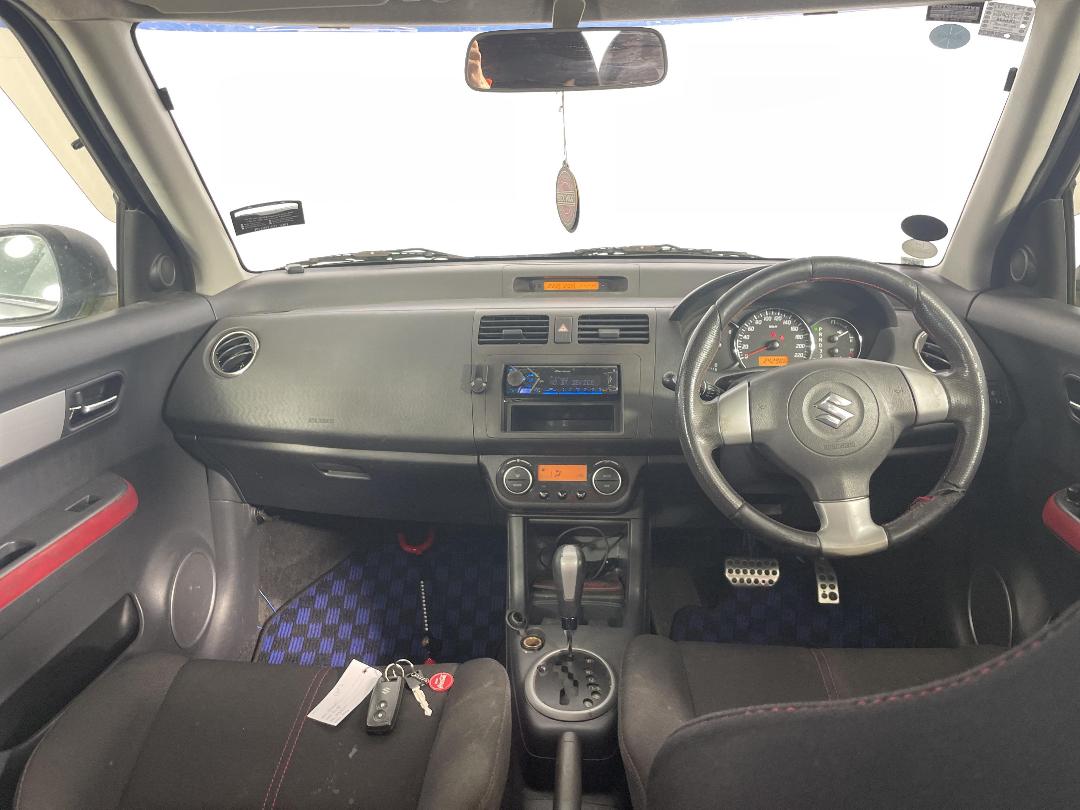 Photo '15' of Suzuki Swift 1600