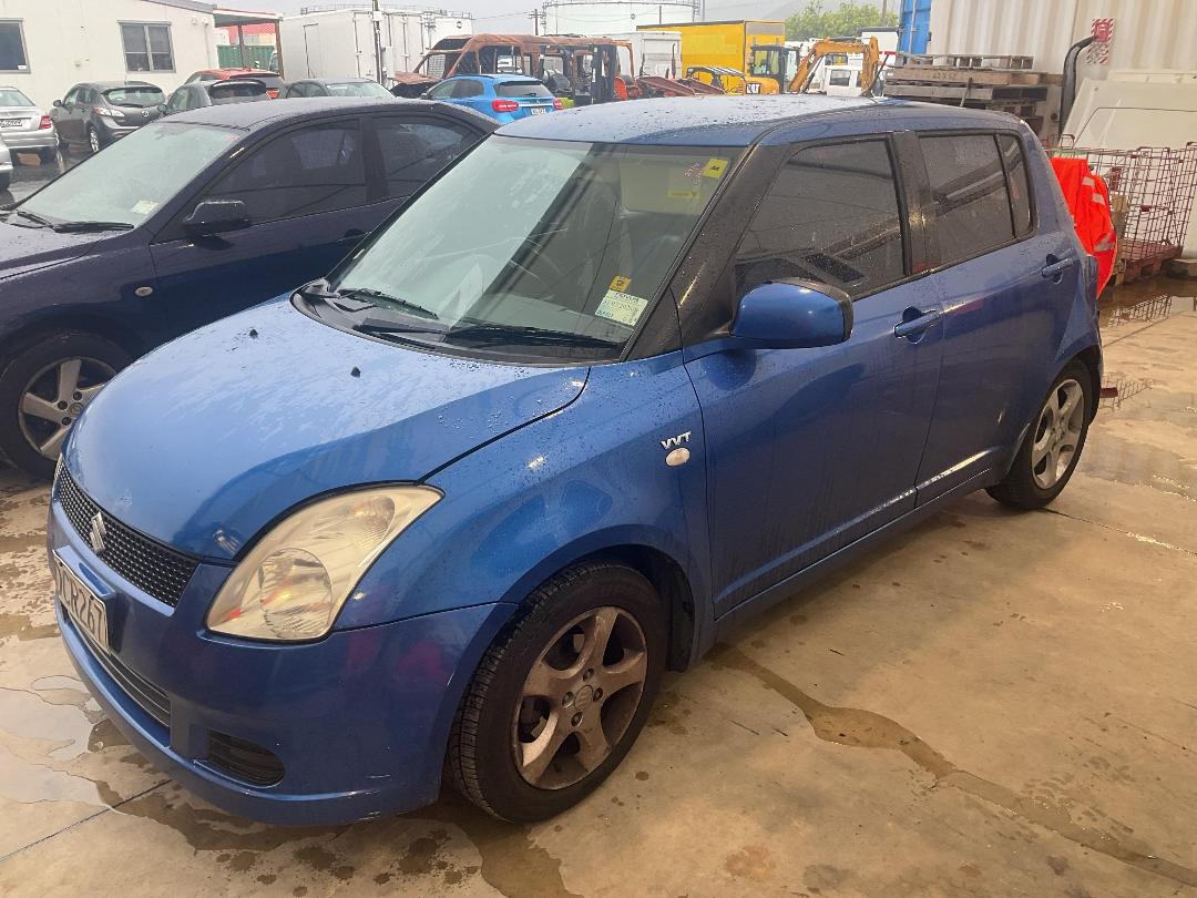 Photo '2' of Suzuki Swift Glxha