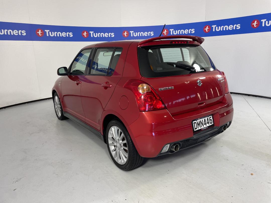 Photo '5' of Suzuki Swift Photo '5' of Suzuki Swift