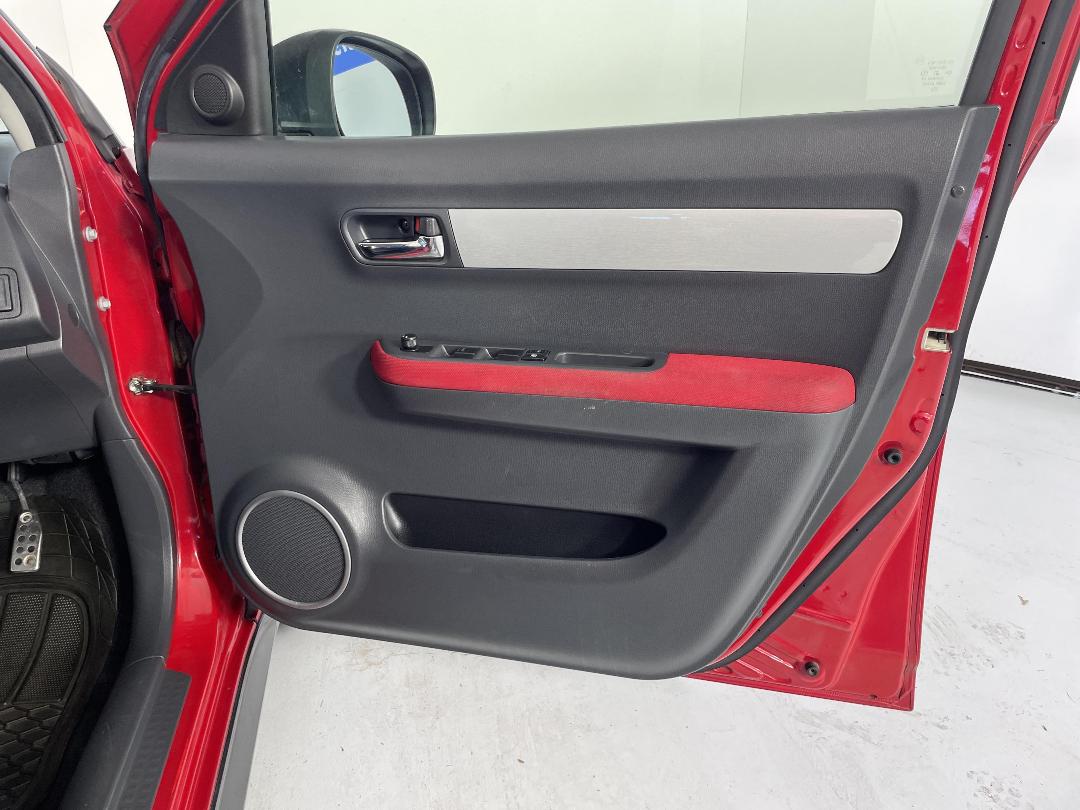 Photo '15' of Suzuki Swift Photo '15' of Suzuki Swift