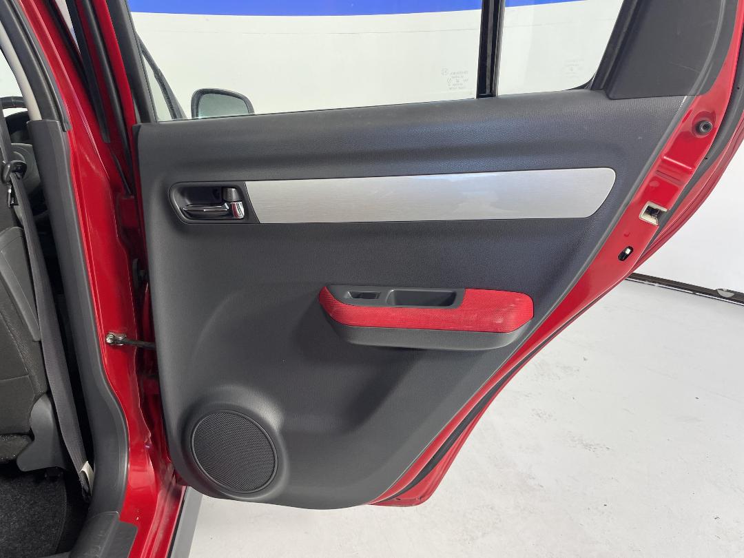 Photo '19' of Suzuki Swift Photo '19' of Suzuki Swift