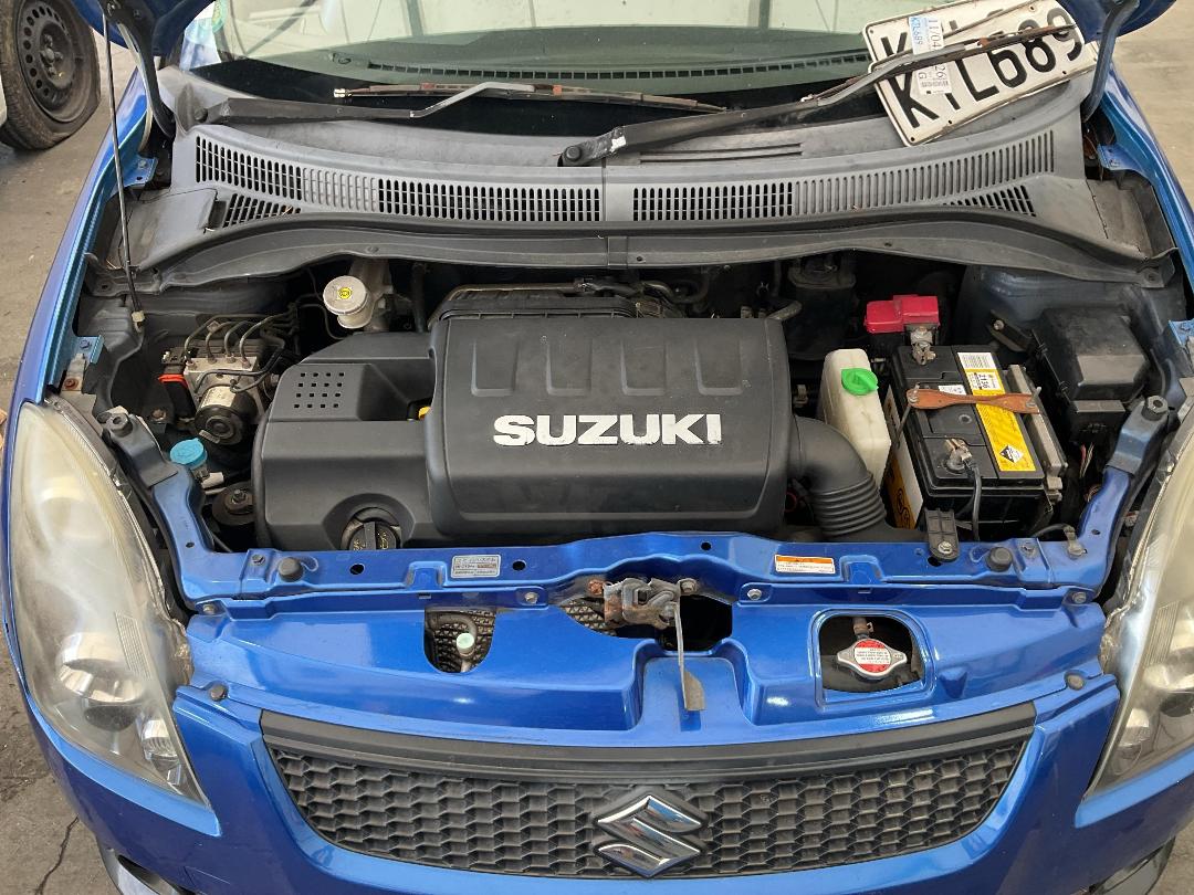 Photo '15' of Suzuki Swift Sport