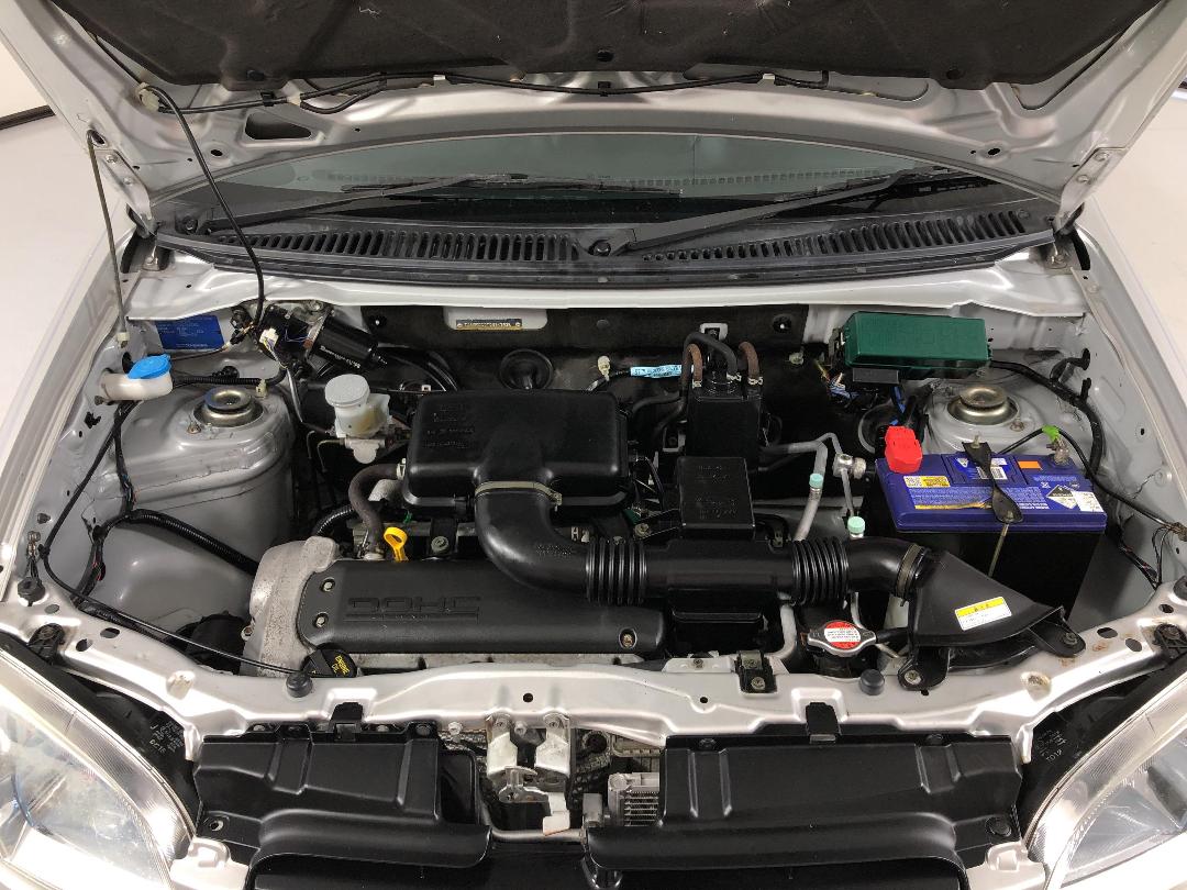 Photo '13' of Suzuki Swift