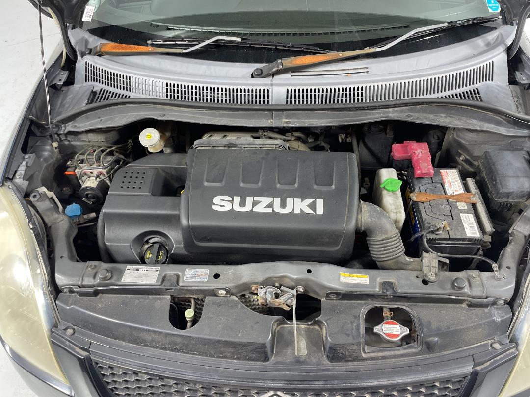 Photo '11' of Suzuki Swift Photo '11' of Suzuki Swift