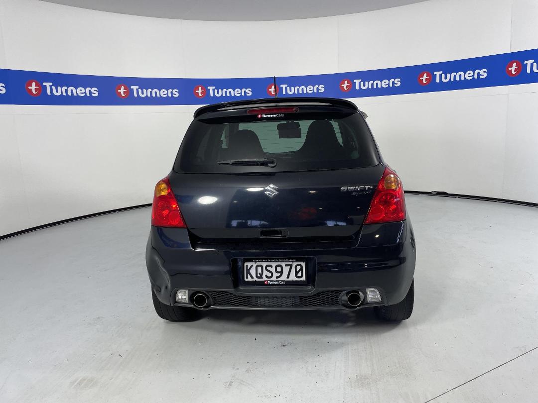 Photo '5' of Suzuki Swift Photo '5' of Suzuki Swift