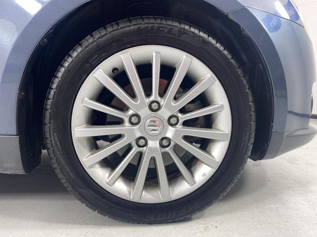 Photo '9' of Suzuki Swift Photo '9' of Suzuki Swift