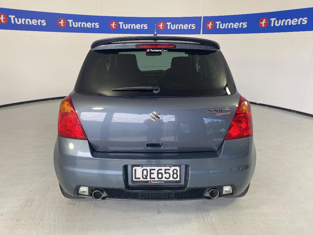 Photo '6' of Suzuki Swift Photo '6' of Suzuki Swift