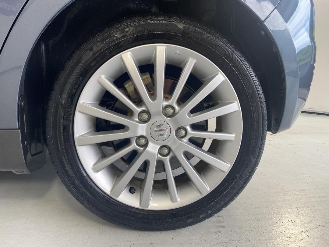 Photo '11' of Suzuki Swift Photo '11' of Suzuki Swift