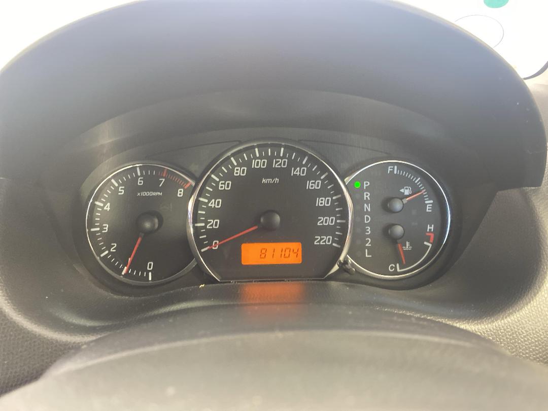 Photo '21' of Suzuki Swift Photo '21' of Suzuki Swift