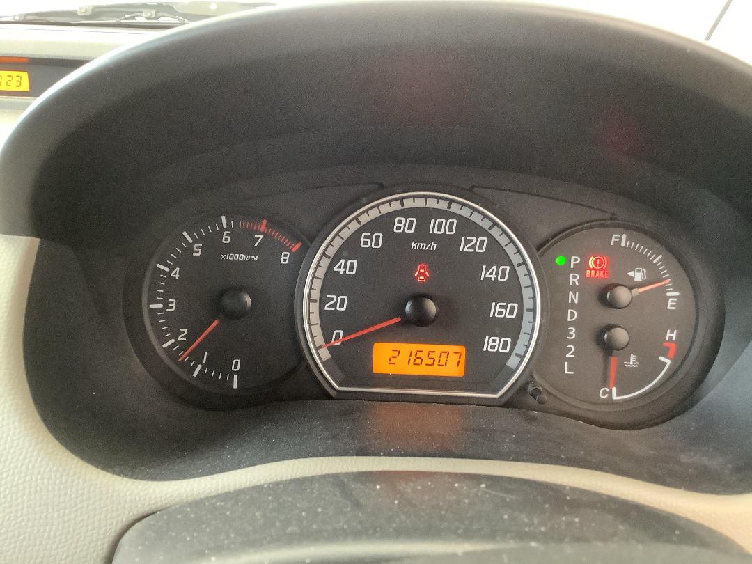 Photo '13' of Suzuki Swift Photo '13' of Suzuki Swift