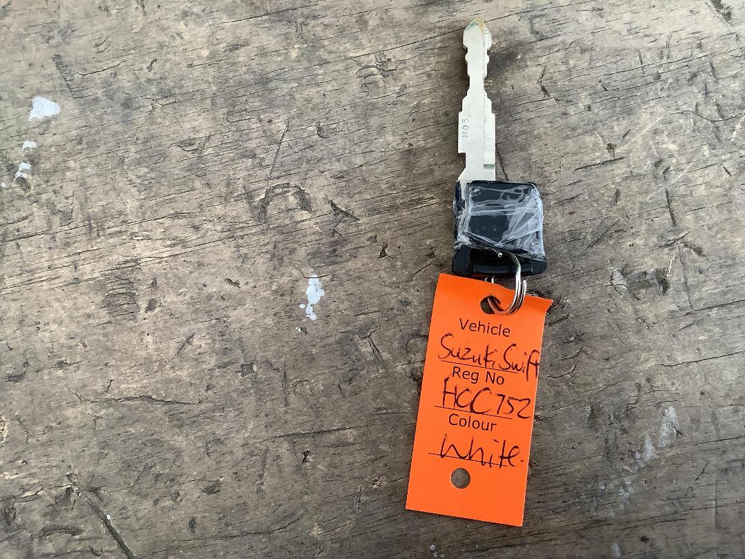 Photo '16' of Suzuki Swift Photo '16' of Suzuki Swift